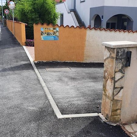 Apartmani Strigo Медулин Экстерьер фото
